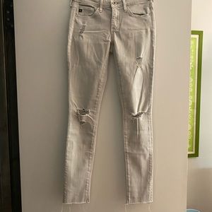AG Jeans- The Legging Ankle. EXCELLENT condition. Size 24
